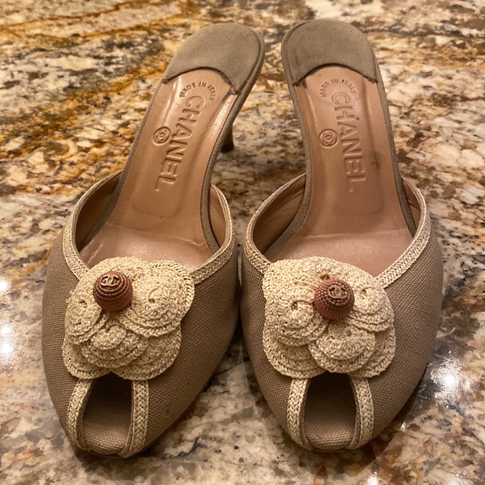 Chanel fabric slippers